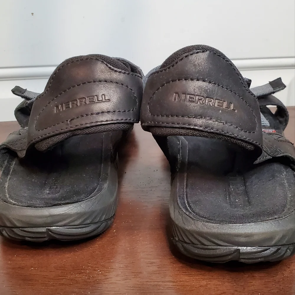 Merrell Sandals Size 11